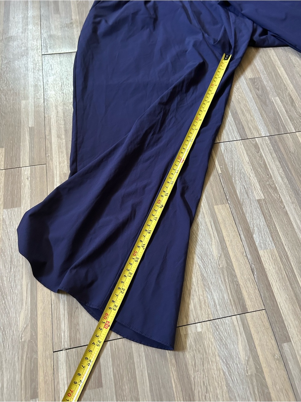 Halara Breezeful High Waisted Tummy Control Split Hem Quick Dry Capri Pants Sz L - Picture 5 of 10